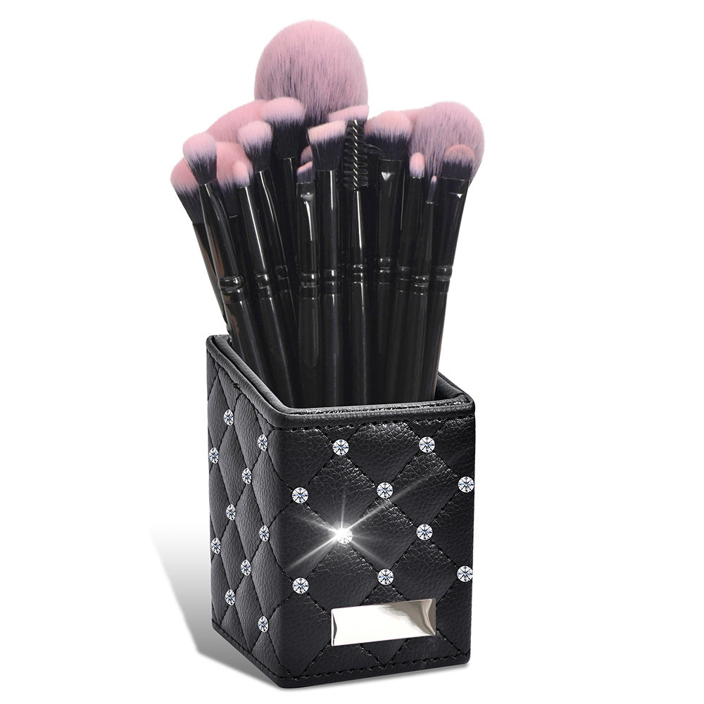 18 brushes for applying makeup powder