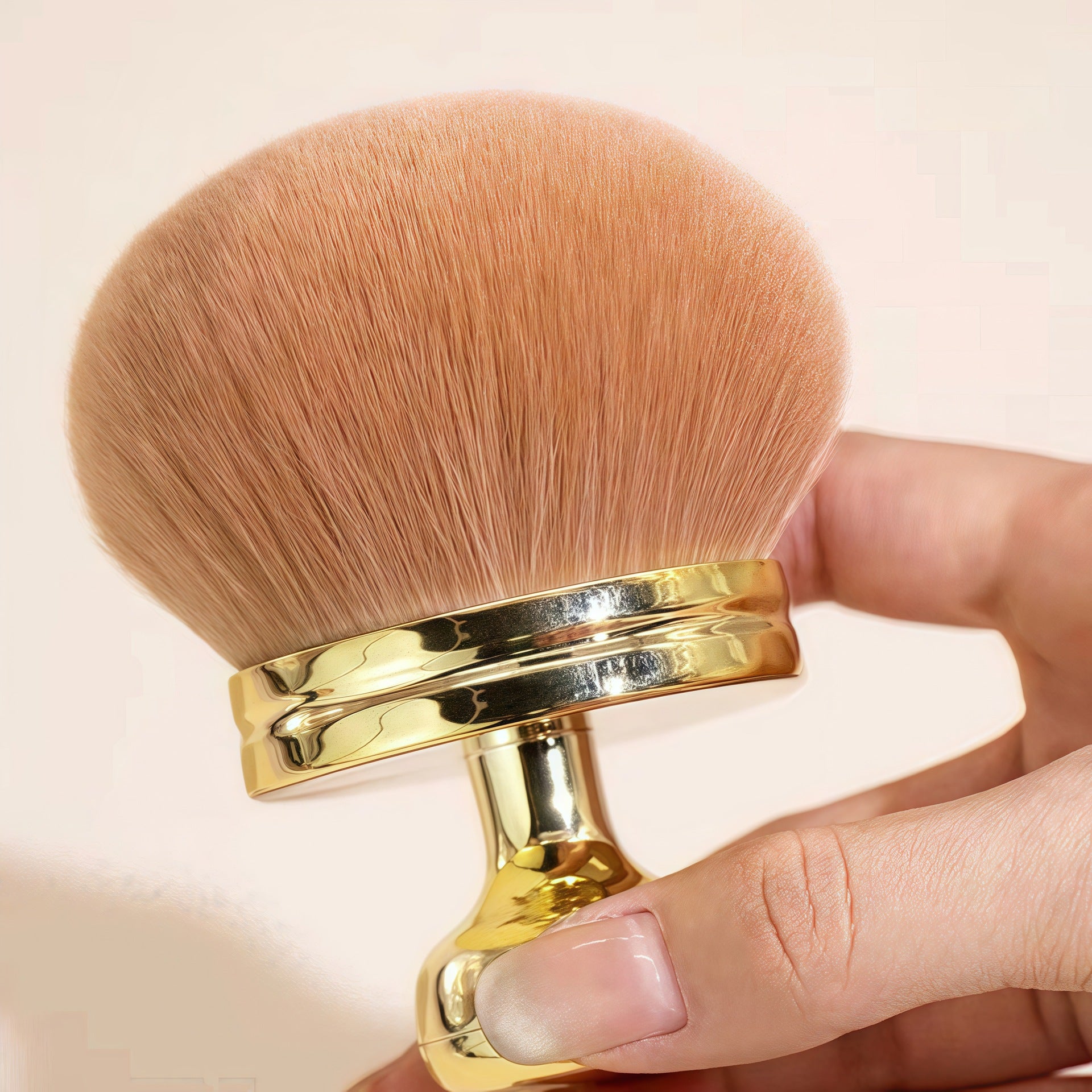 Mushroom Head Makeup Brush Soft Bristle Foundation Powder Brush