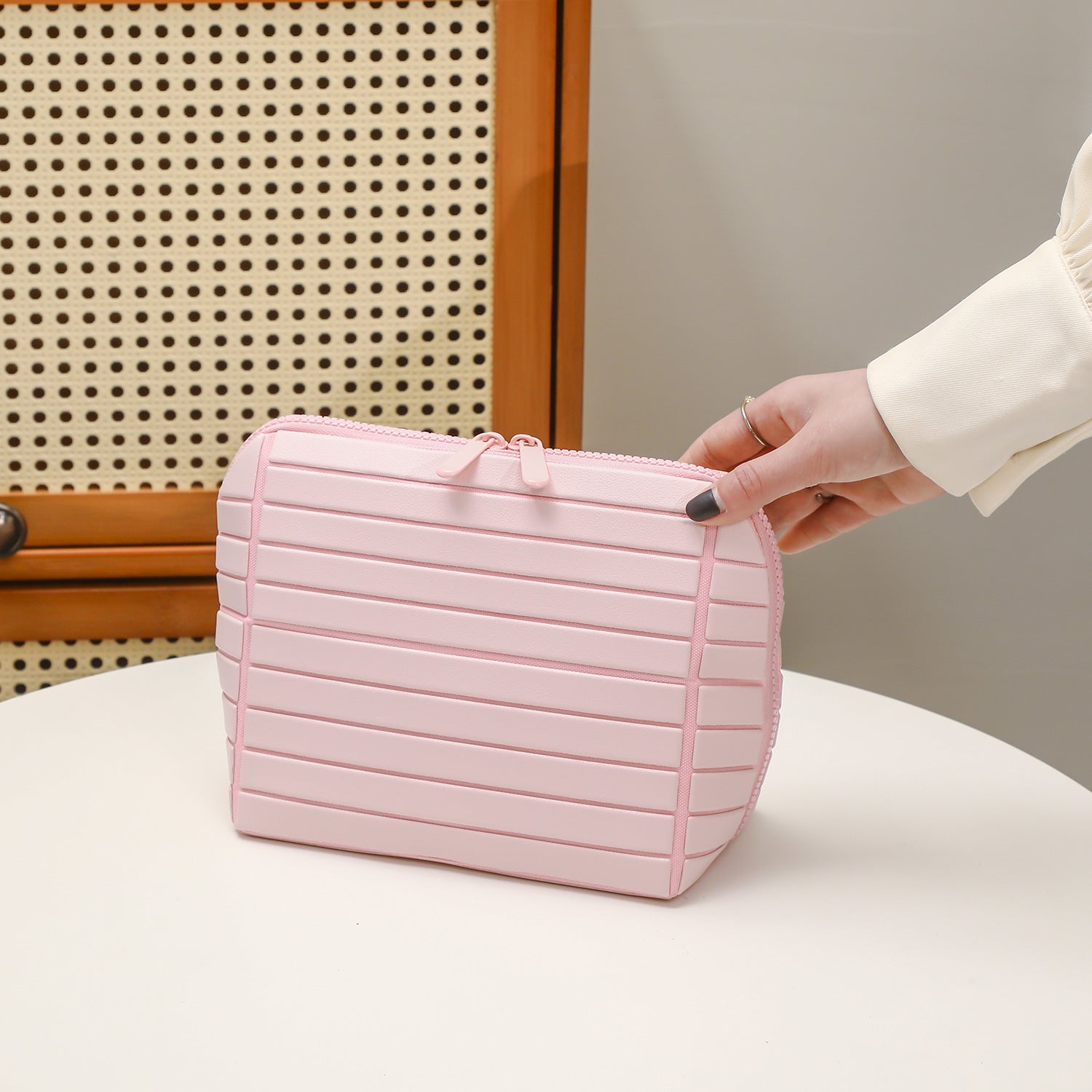 Stylish Leather Makeup Bag