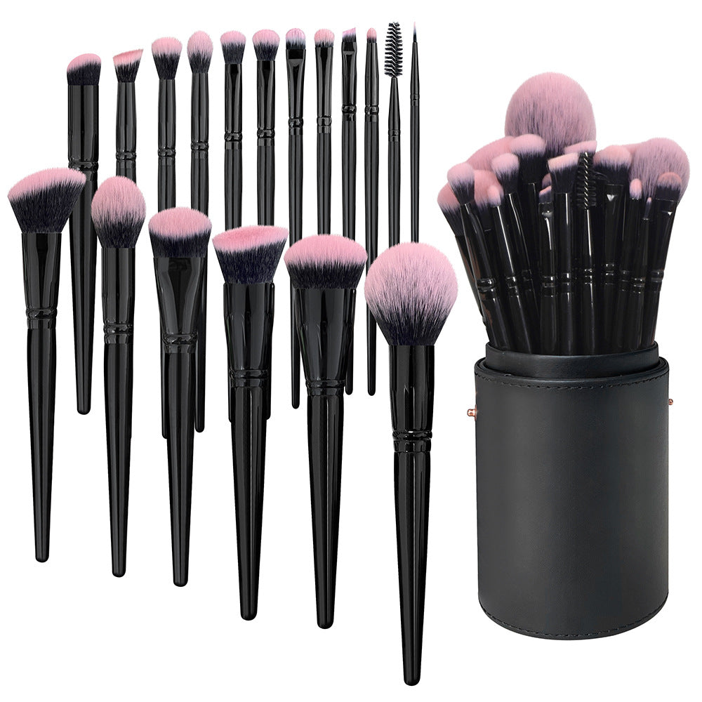 18 brushes for applying makeup powder
